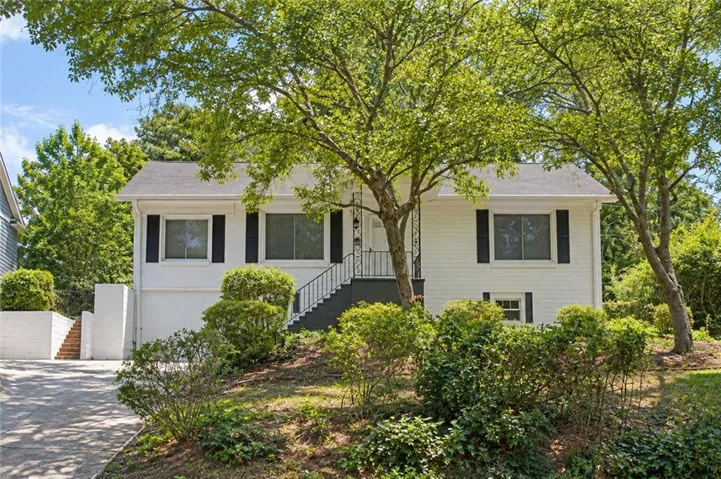 3160 Lake Avenue, Hapeville, Georgia 30354