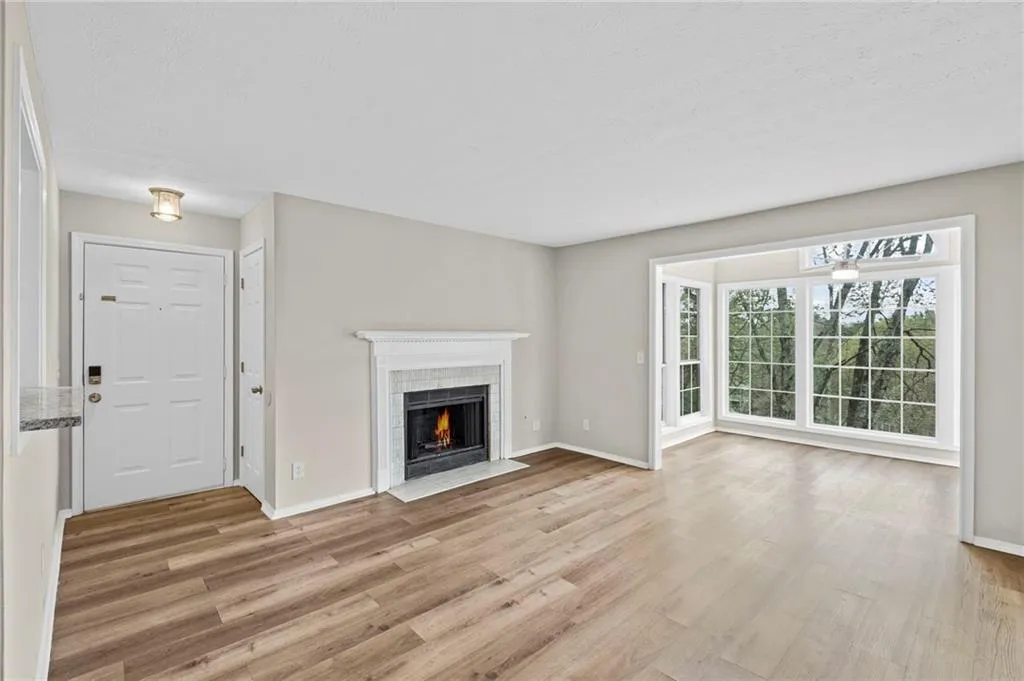 704 Gettysburg Place, Atlanta, Georgia 30350, 2 Bedrooms Bedrooms, ,1 BathroomBathrooms,Residential,For Sale,704 Gettysburg Place,7745039