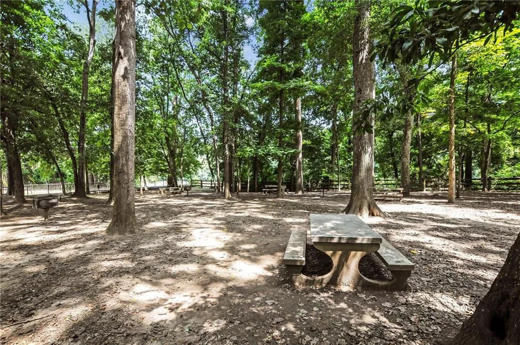 704 Gettysburg Place, Atlanta, Georgia 30350, 2 Bedrooms Bedrooms, ,1 BathroomBathrooms,Residential,For Sale,704 Gettysburg Place,7745039