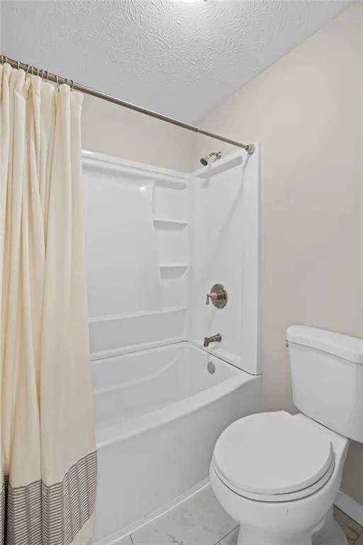 704 Gettysburg Place, Atlanta, Georgia 30350, 2 Bedrooms Bedrooms, ,1 BathroomBathrooms,Residential,For Sale,704 Gettysburg Place,7745039