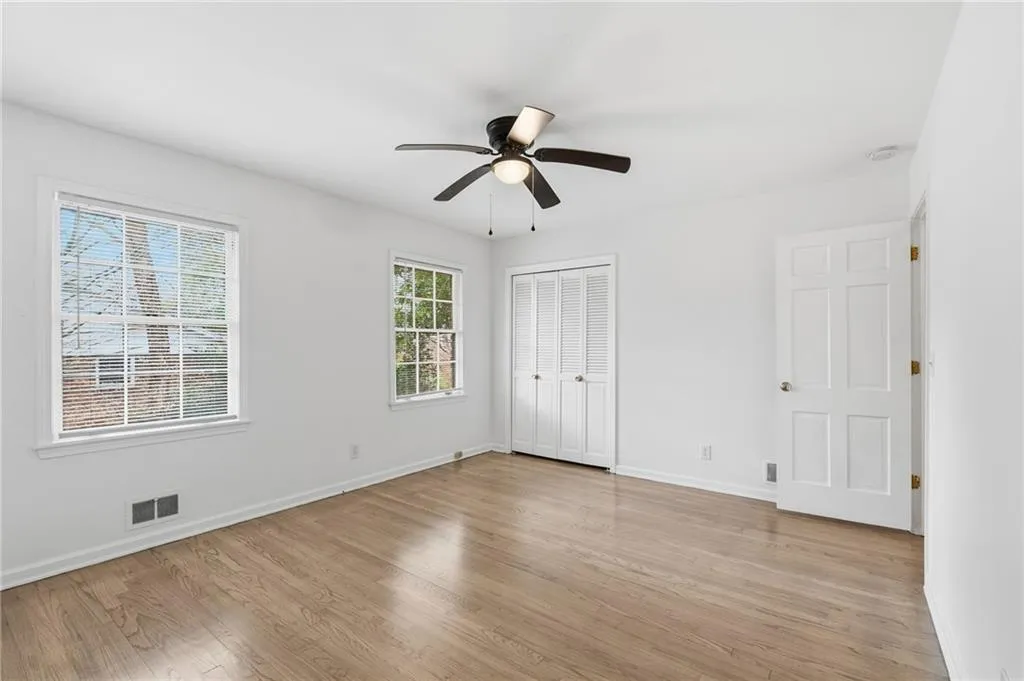 585 Spalding Drive, Atlanta, Georgia 30328, 4 Bedrooms Bedrooms, ,3 BathroomsBathrooms,Residential,Sold,585 Spalding Drive,7709413