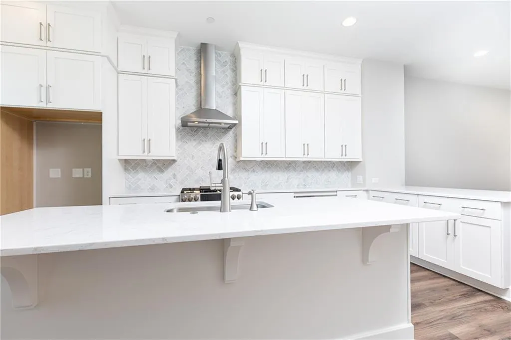 4301 Parkside Place Unit 28, Sandy Springs, Georgia 30342, 3 Bedrooms Bedrooms, ,3 BathroomsBathrooms,Residential,Sold,4301 Parkside Place Unit 28,6564002