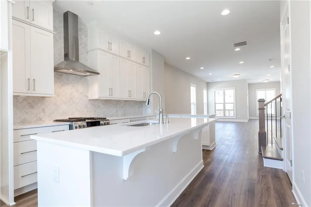 4301 Parkside Place Unit 28, Sandy Springs, Georgia 30342, 3 Bedrooms Bedrooms, ,3 BathroomsBathrooms,Residential,Sold,4301 Parkside Place Unit 28,6564002
