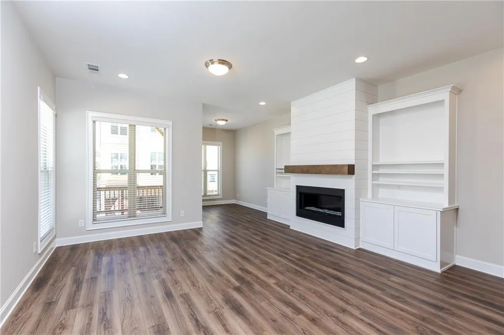4301 Parkside Place Unit 28, Sandy Springs, Georgia 30342, 3 Bedrooms Bedrooms, ,3 BathroomsBathrooms,Residential,Sold,4301 Parkside Place Unit 28,6564002
