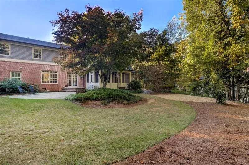 5561 Arundel Drive, Atlanta, Georgia 30327, 5 Bedrooms Bedrooms, ,5 BathroomsBathrooms,Residential,Sold,5561 Arundel Drive,6643909