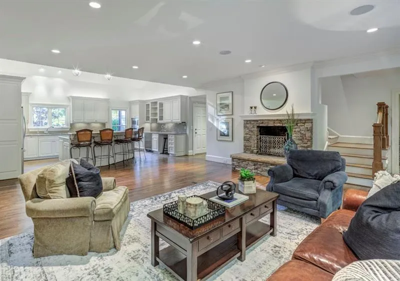 5561 Arundel Drive, Atlanta, Georgia 30327, 5 Bedrooms Bedrooms, ,5 BathroomsBathrooms,Residential,Sold,5561 Arundel Drive,6643909