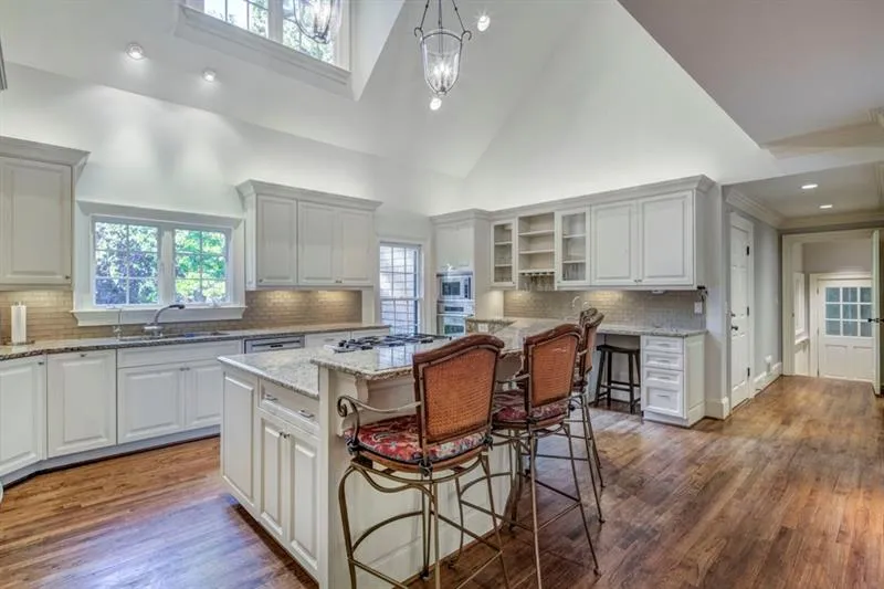 5561 Arundel Drive, Atlanta, Georgia 30327, 5 Bedrooms Bedrooms, ,5 BathroomsBathrooms,Residential,Sold,5561 Arundel Drive,6643909