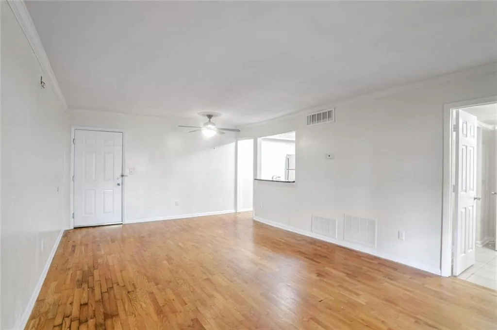 1150 Collier Road Nw Unit K9, Atlanta, Georgia 30318, 1 Bedroom Bedrooms, ,1 BathroomBathrooms,Residential,For Sale,1150 Collier Road Nw Unit K9,7645074