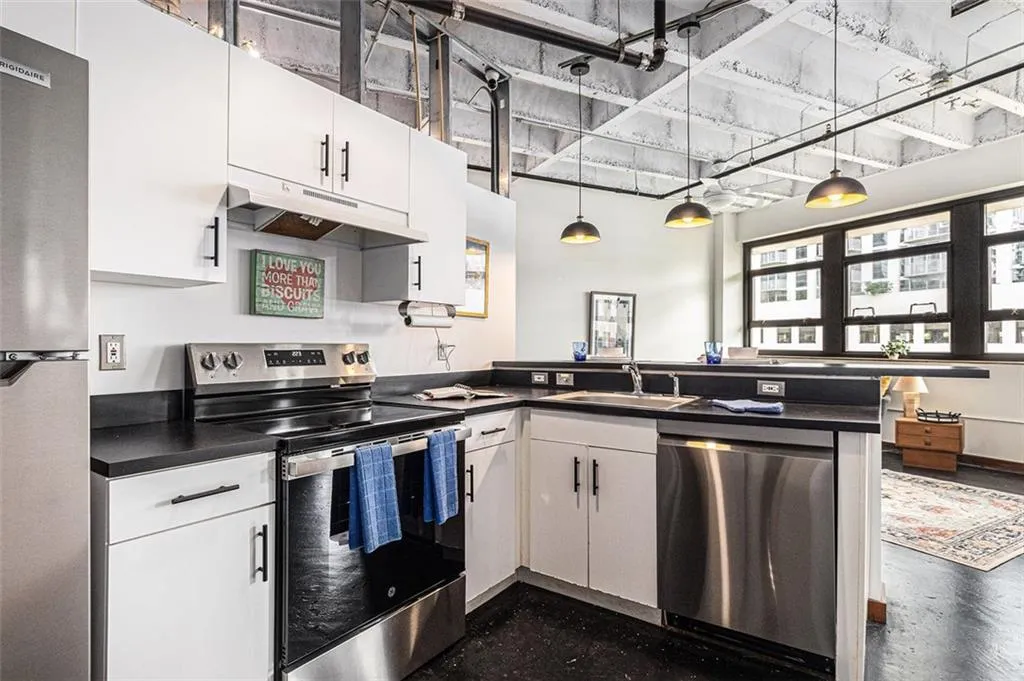 878 Peachtree Street Ne Unit 634, Atlanta, Georgia 30309, 1 Bedroom Bedrooms, ,1 BathroomBathrooms,Residential,Sold,878 Peachtree Street Ne Unit 634,7583403