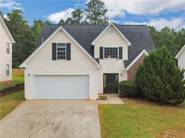 11704 Spring Lake Way, Fayetteville, Georgia 30215