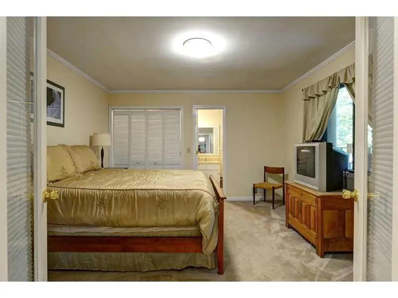 1240 Old Woodbine Road, Sandy Springs, Georgia 30319, 5 Bedrooms Bedrooms, ,4 BathroomsBathrooms,Residential,Sold,1240 Old Woodbine Road,5381801