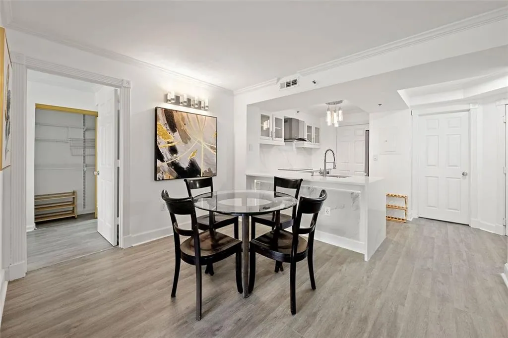 795 Hammond Drive Unit 713, Atlanta, Georgia 30328, 2 Bedrooms Bedrooms, ,2 BathroomsBathrooms,Residential,Sold,795 Hammond Drive Unit 713,7460543