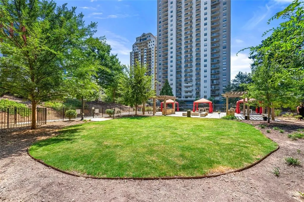 795 Hammond Drive Unit 713, Atlanta, Georgia 30328, 2 Bedrooms Bedrooms, ,2 BathroomsBathrooms,Residential,Sold,795 Hammond Drive Unit 713,7460543