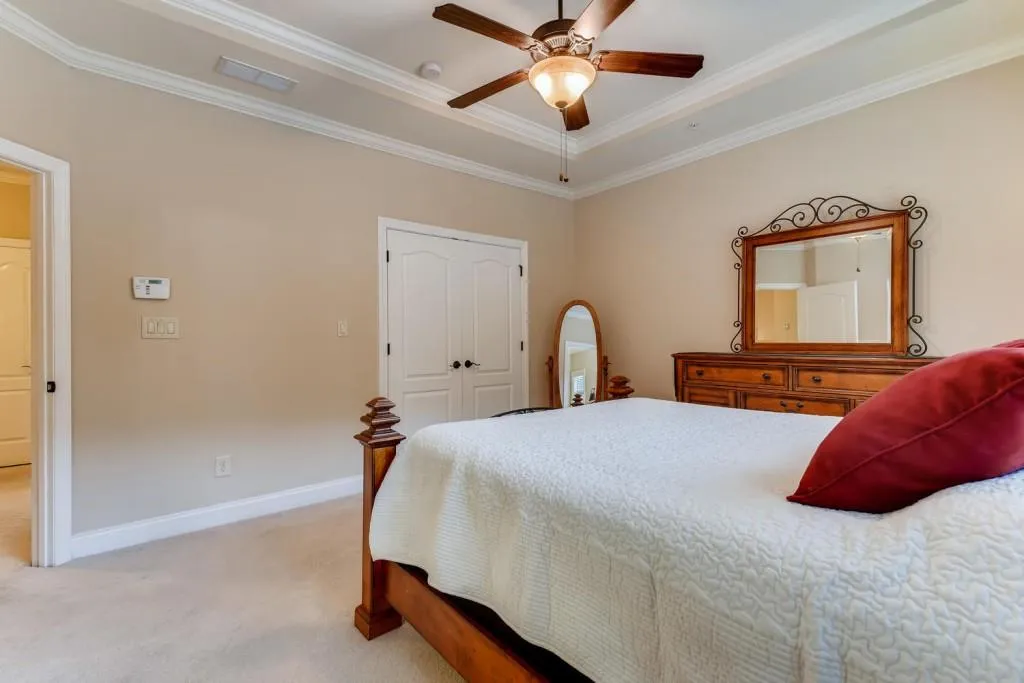 941 Delaronde Court, Sandy Springs, Georgia 30328, 4 Bedrooms Bedrooms, ,3 BathroomsBathrooms,Residential,Sold,941 Delaronde Court,6677874