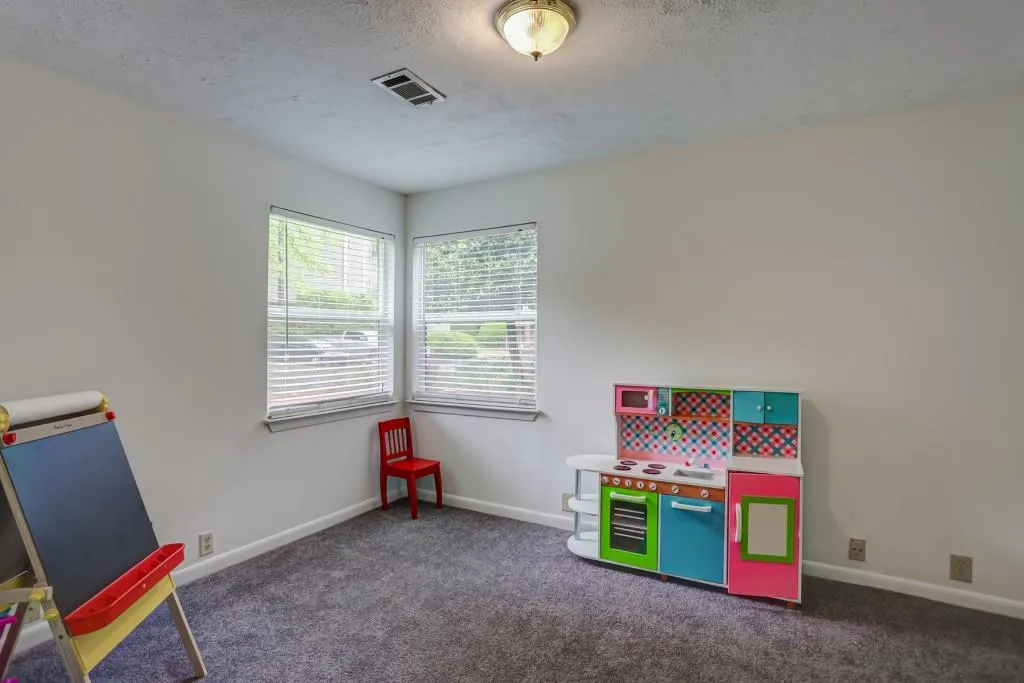62 Dunwoody Springs Drive Unit C, Atlanta, Georgia 30328, 3 Bedrooms Bedrooms, ,2 BathroomsBathrooms,Residential,Sold,62 Dunwoody Springs Drive Unit C,6000826