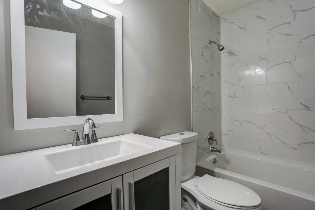 62 Dunwoody Springs Drive Unit C, Atlanta, Georgia 30328, 3 Bedrooms Bedrooms, ,2 BathroomsBathrooms,Residential,Sold,62 Dunwoody Springs Drive Unit C,6000826