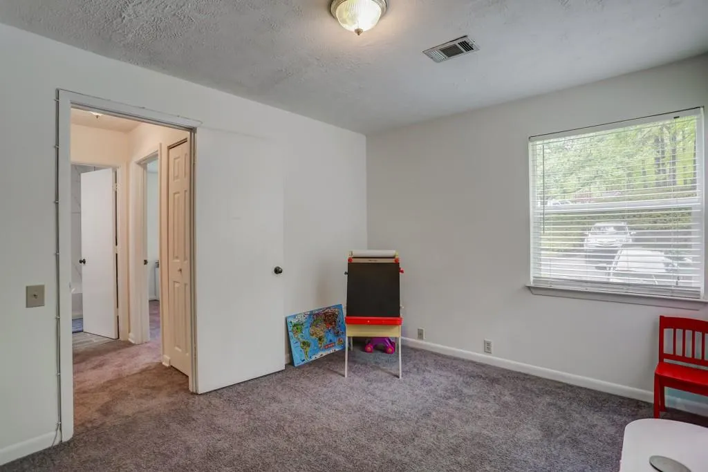 62 Dunwoody Springs Drive Unit C, Atlanta, Georgia 30328, 3 Bedrooms Bedrooms, ,2 BathroomsBathrooms,Residential,Sold,62 Dunwoody Springs Drive Unit C,6000826