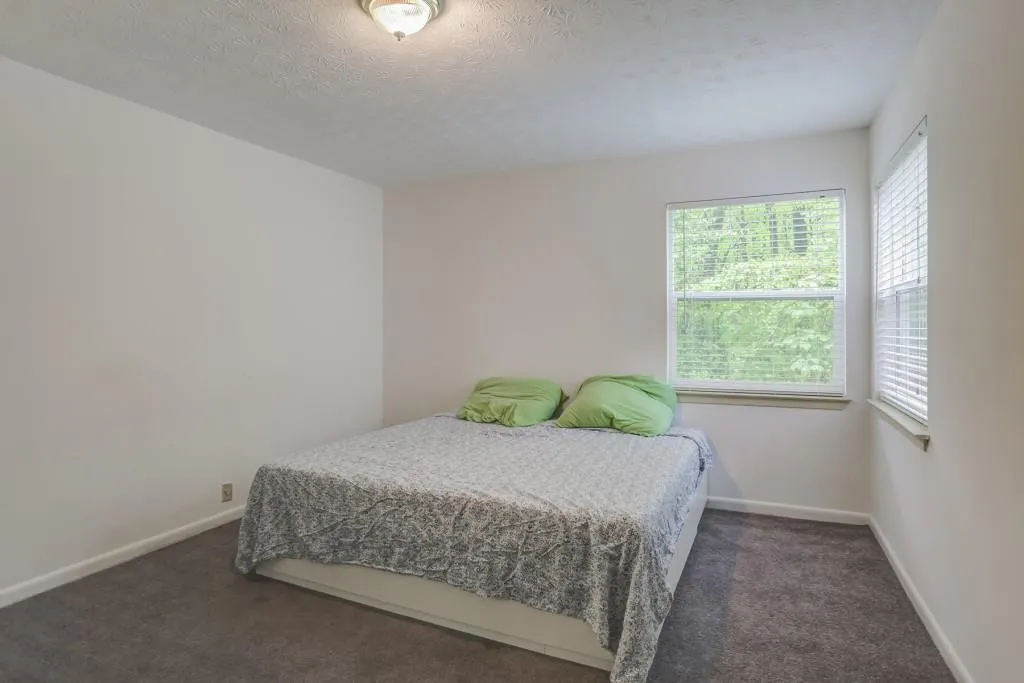 62 Dunwoody Springs Drive Unit C, Atlanta, Georgia 30328, 3 Bedrooms Bedrooms, ,2 BathroomsBathrooms,Residential,Sold,62 Dunwoody Springs Drive Unit C,6000826