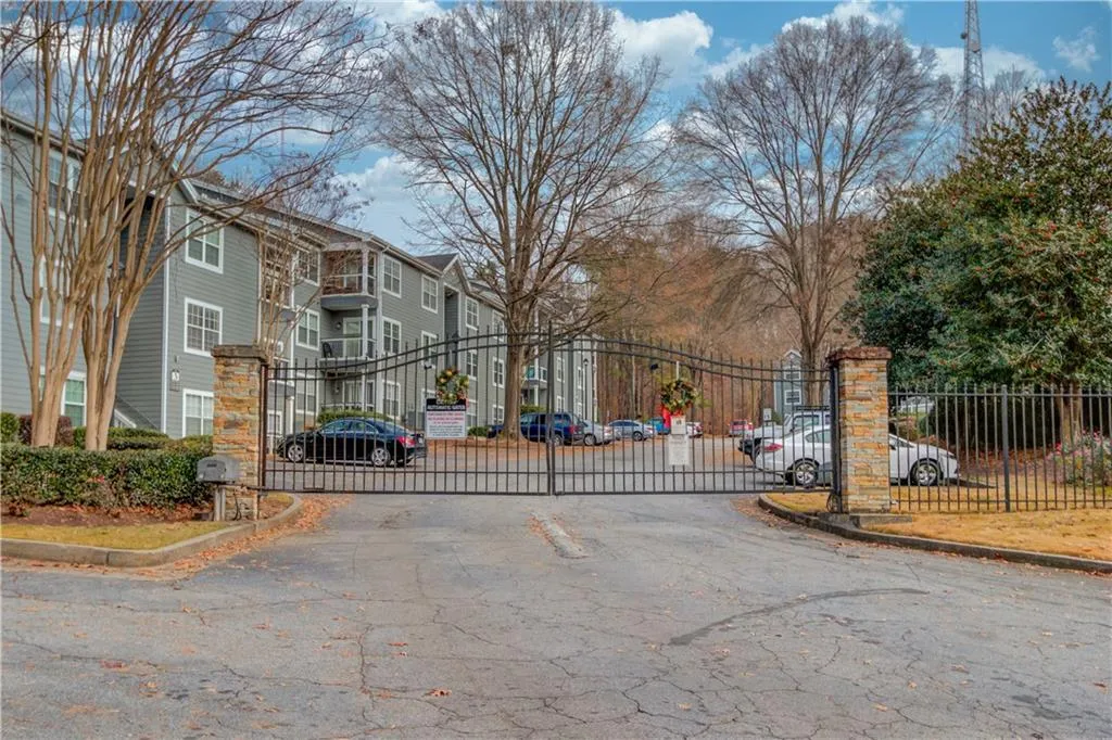 6112 Santa Fe Parkway, Sandy Springs, Georgia 30350, 3 Bedrooms Bedrooms, ,2 BathroomsBathrooms,Residential,Sold,6112 Santa Fe Parkway,6978695