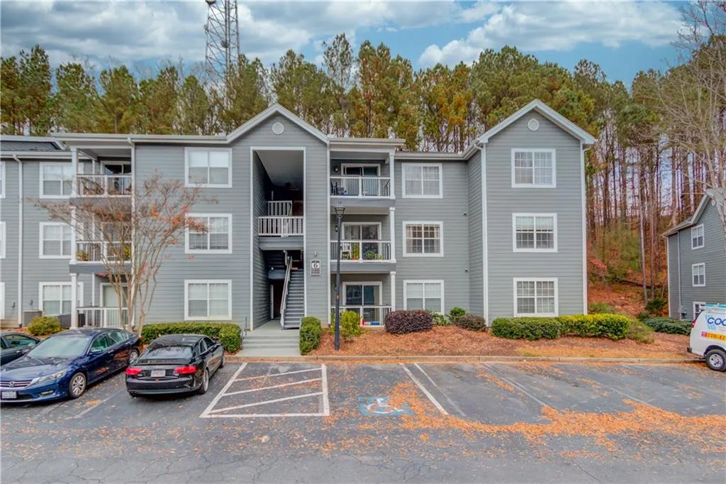 6112 Santa Fe Parkway, Sandy Springs, Georgia 30350, 3 Bedrooms Bedrooms, ,2 BathroomsBathrooms,Residential,Sold,6112 Santa Fe Parkway,6978695