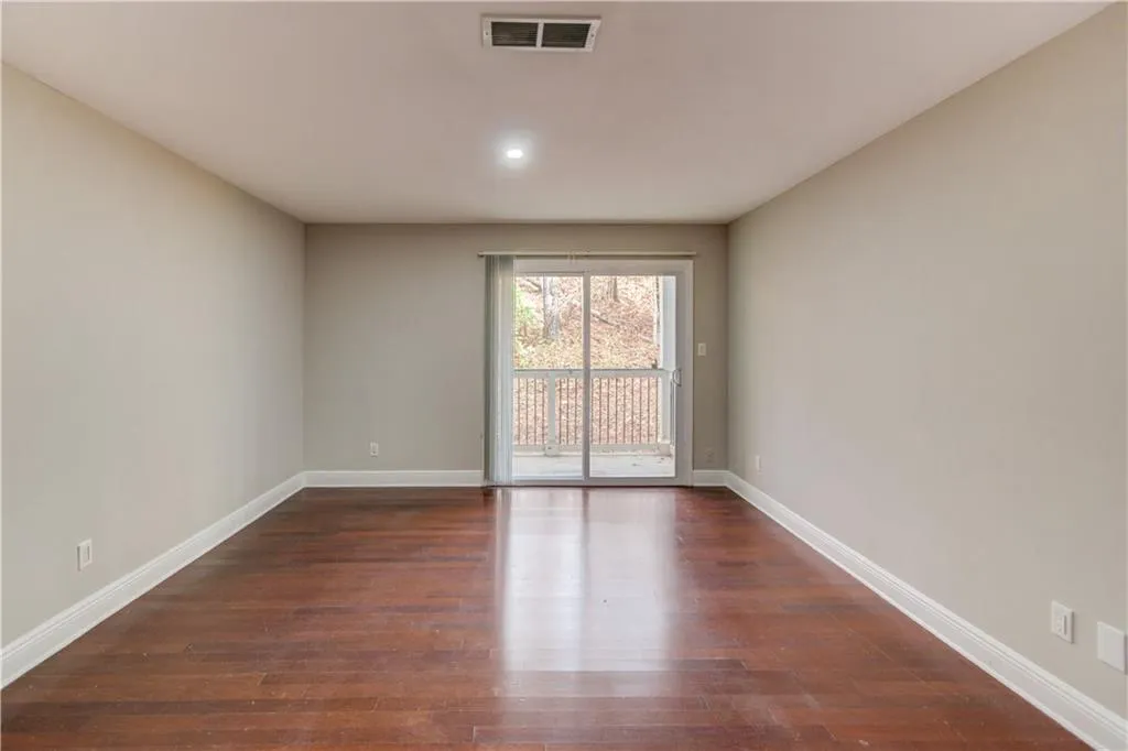 6112 Santa Fe Parkway, Sandy Springs, Georgia 30350, 3 Bedrooms Bedrooms, ,2 BathroomsBathrooms,Residential,Sold,6112 Santa Fe Parkway,6978695