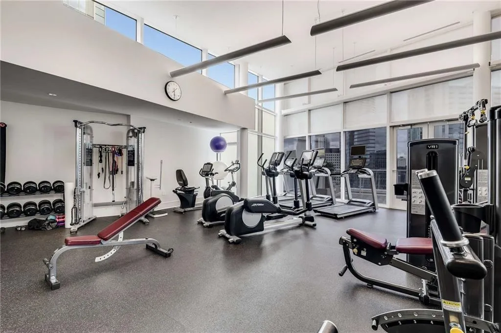 3325 Piedmont Road Ne Unit 2205, Atlanta, Georgia 30305, 3 Bedrooms Bedrooms, ,3 BathroomsBathrooms,Residential,For Sale,3325 Piedmont Road Ne Unit 2205,7615995