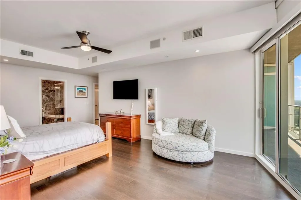 3325 Piedmont Road Ne Unit 2205, Atlanta, Georgia 30305, 3 Bedrooms Bedrooms, ,3 BathroomsBathrooms,Residential,For Sale,3325 Piedmont Road Ne Unit 2205,7615995