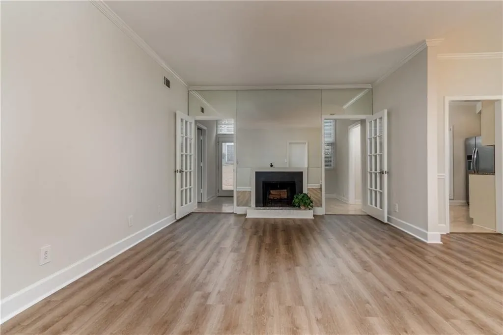 5515 Chemin De Vie, Atlanta, Georgia 30342, 2 Bedrooms Bedrooms, ,2 BathroomsBathrooms,Residential,Sold,5515 Chemin De Vie,6506204