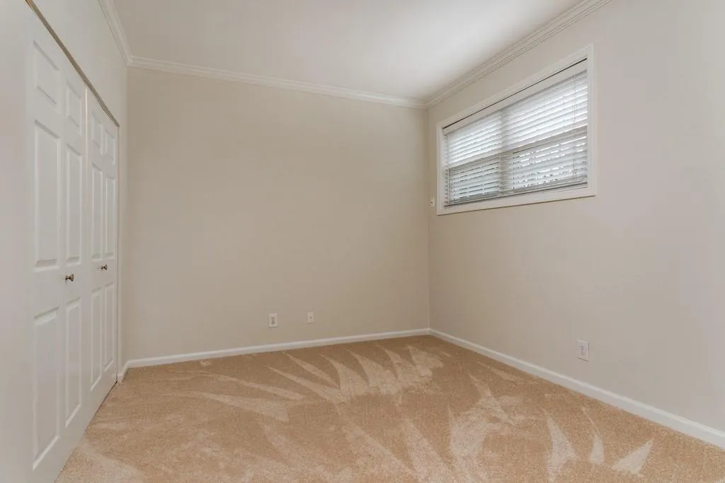 5515 Chemin De Vie, Atlanta, Georgia 30342, 2 Bedrooms Bedrooms, ,2 BathroomsBathrooms,Residential,Sold,5515 Chemin De Vie,6506204