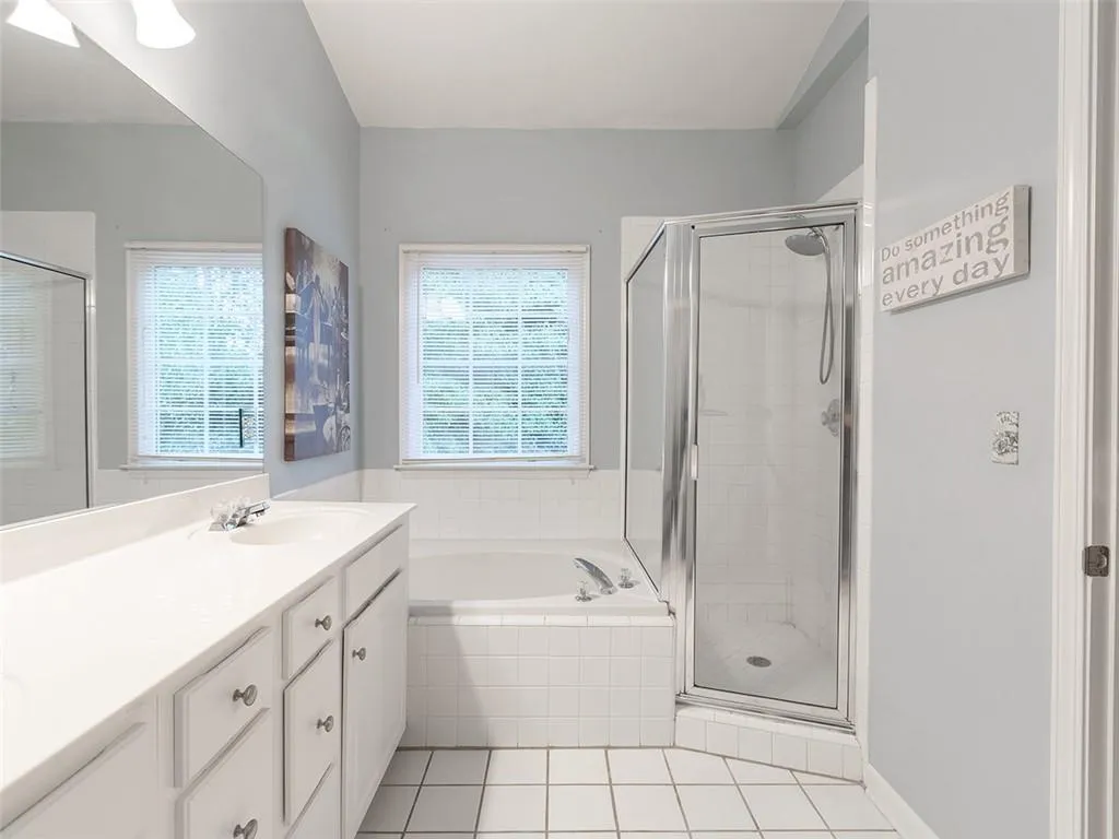 1200 Wing Street Unit 8, Atlanta, Georgia 30350, 3 Bedrooms Bedrooms, ,3 BathroomsBathrooms,Residential,Sold,1200 Wing Street Unit 8,6581282