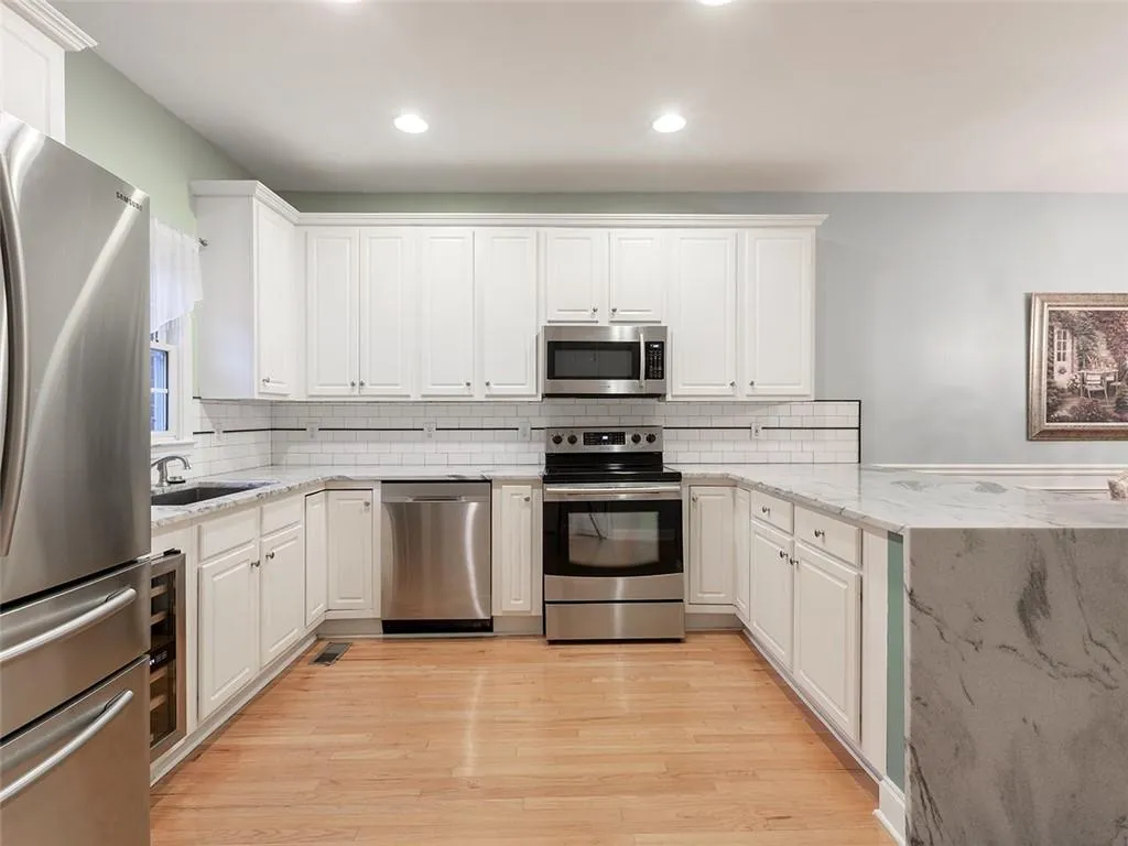 1200 Wing Street Unit 8, Atlanta, Georgia 30350, 3 Bedrooms Bedrooms, ,3 BathroomsBathrooms,Residential,Sold,1200 Wing Street Unit 8,6581282