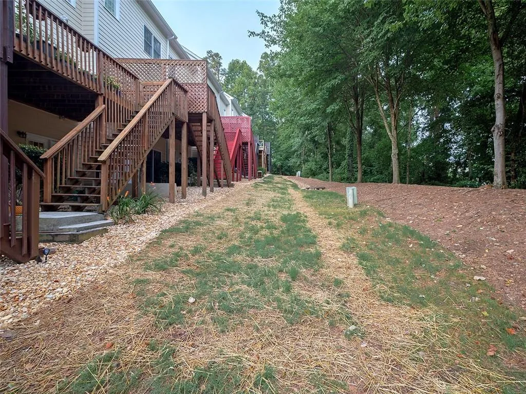 1200 Wing Street Unit 8, Atlanta, Georgia 30350, 3 Bedrooms Bedrooms, ,3 BathroomsBathrooms,Residential,Sold,1200 Wing Street Unit 8,6581282