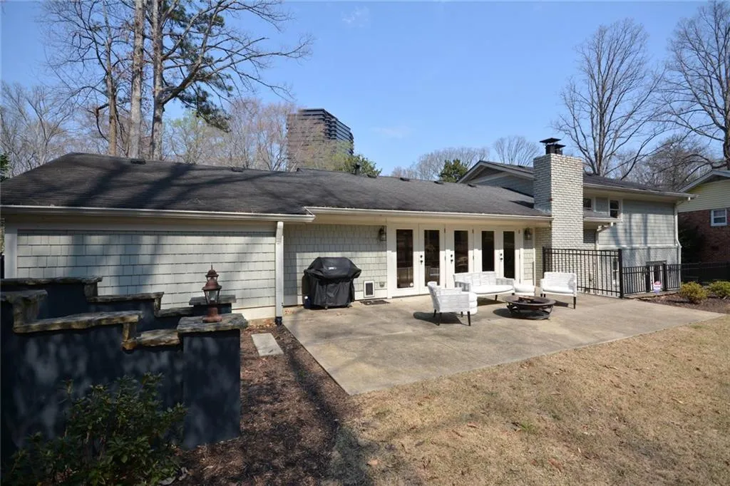 4352 Ashwoody Trail Ne, Brookhaven, Georgia 30319, 4 Bedrooms Bedrooms, ,3 BathroomsBathrooms,Residential,Sold,4352 Ashwoody Trail Ne,5820221