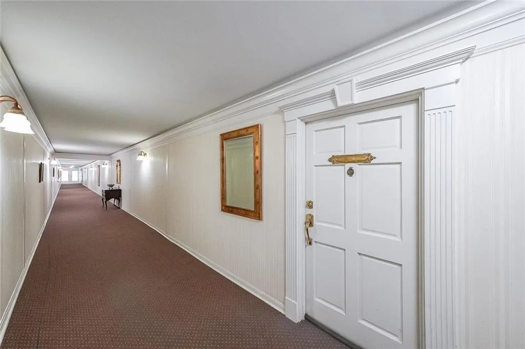 3648 Peachtree Road Unit #4s, Atlanta, Georgia 30319, 3 Bedrooms Bedrooms, ,3 BathroomsBathrooms,Residential,For Sale,3648 Peachtree Road Unit #4s,7618474