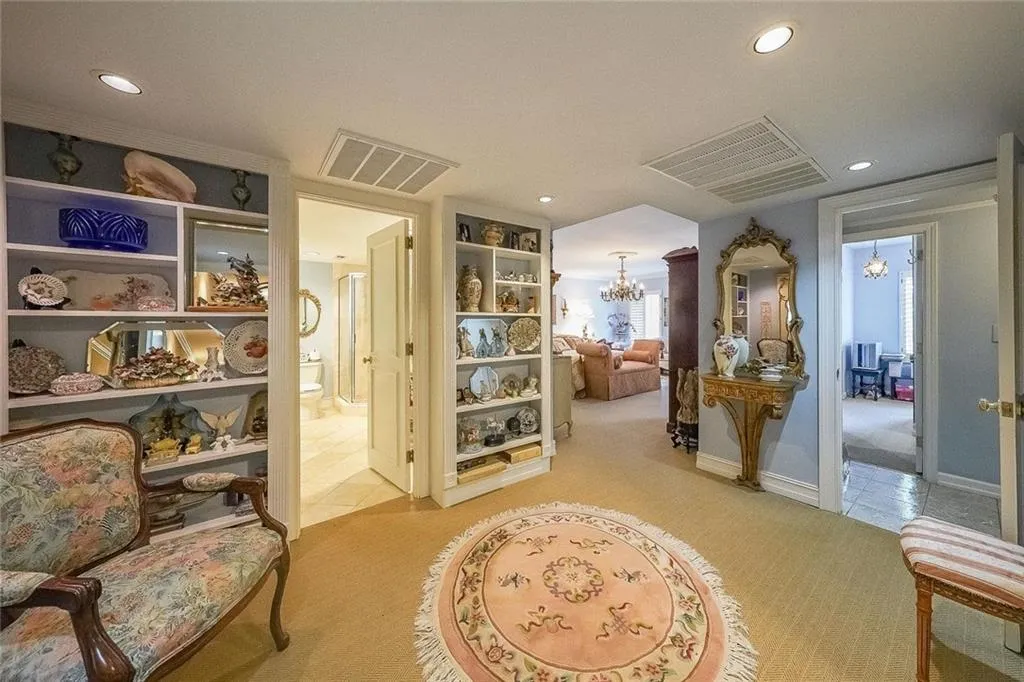 3648 Peachtree Road Unit #4s, Atlanta, Georgia 30319, 3 Bedrooms Bedrooms, ,3 BathroomsBathrooms,Residential,For Sale,3648 Peachtree Road Unit #4s,7618474