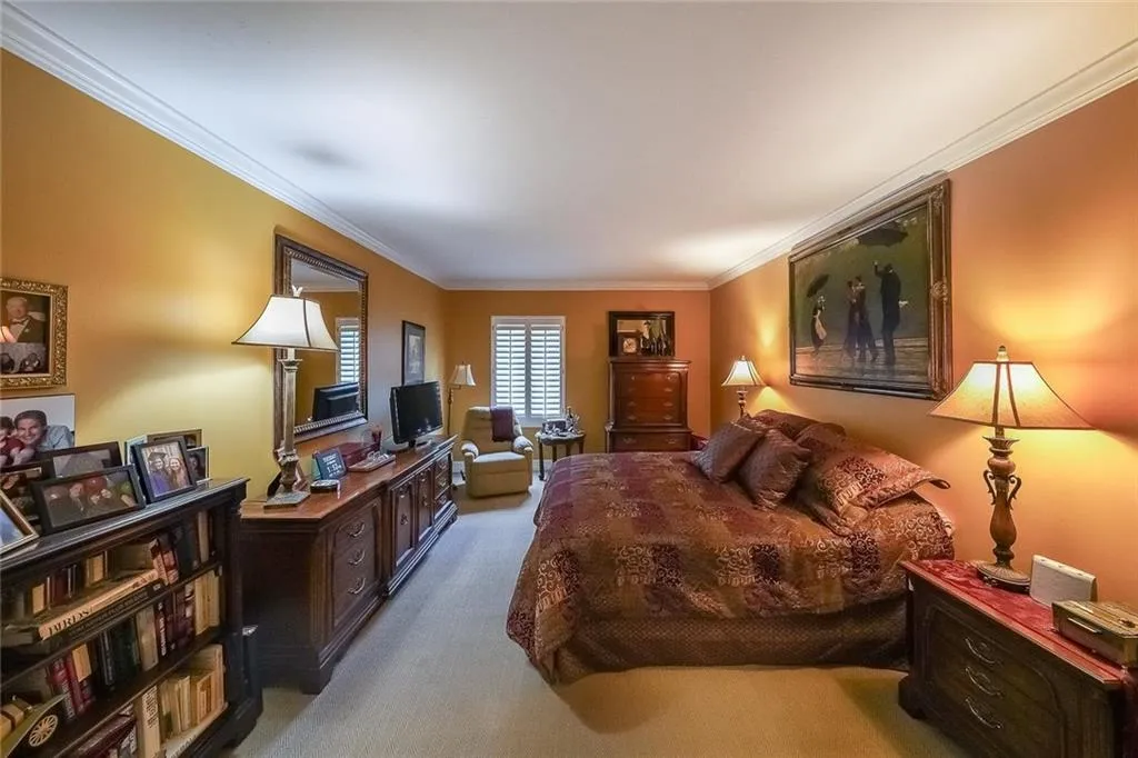 3648 Peachtree Road Unit #4s, Atlanta, Georgia 30319, 3 Bedrooms Bedrooms, ,3 BathroomsBathrooms,Residential,For Sale,3648 Peachtree Road Unit #4s,7618474