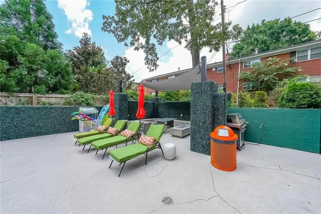 3648 Peachtree Road Unit #4s, Atlanta, Georgia 30319, 3 Bedrooms Bedrooms, ,3 BathroomsBathrooms,Residential,For Sale,3648 Peachtree Road Unit #4s,7618474