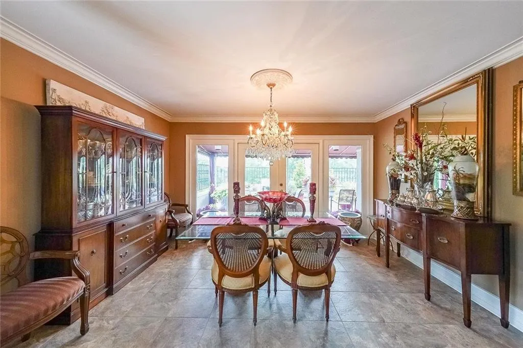3648 Peachtree Road Unit #4s, Atlanta, Georgia 30319, 3 Bedrooms Bedrooms, ,3 BathroomsBathrooms,Residential,For Sale,3648 Peachtree Road Unit #4s,7618474