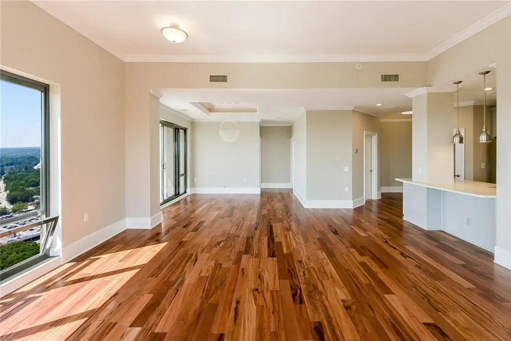 3475 Oak Valley Road Ne Unit 2840, Atlanta, Georgia 30326, 2 Bedrooms Bedrooms, ,1 BathroomBathrooms,Residential,Sold,3475 Oak Valley Road Ne Unit 2840,5841033