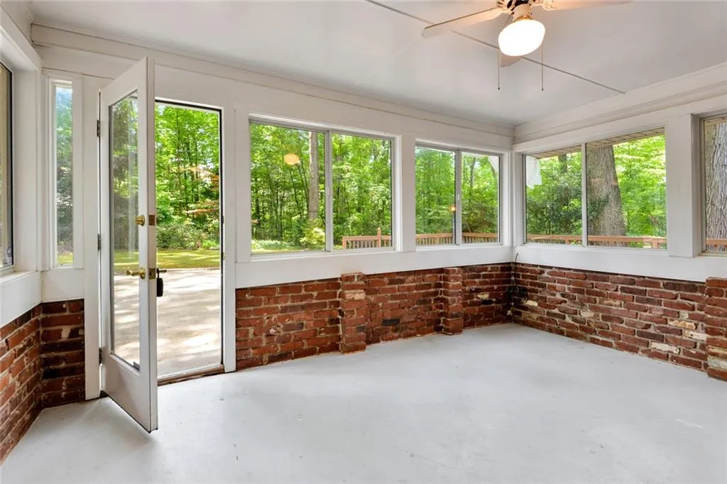 5558 Sherrell Drive, Sandy Springs, Georgia 30342, 3 Bedrooms Bedrooms, ,2 BathroomsBathrooms,Residential,Sold,5558 Sherrell Drive,6908629 5558 Sherrell Drive, Sandy Springs, Georgia 30342, 3 Bedrooms Bedrooms, ,2 BathroomsBathrooms,Residential,Sold,5558 Sherrell Drive,6908629