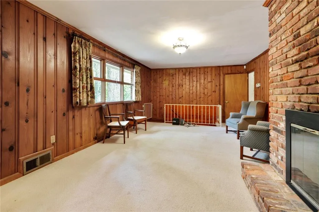 5558 Sherrell Drive, Sandy Springs, Georgia 30342, 3 Bedrooms Bedrooms, ,2 BathroomsBathrooms,Residential,Sold,5558 Sherrell Drive,6908629 5558 Sherrell Drive, Sandy Springs, Georgia 30342, 3 Bedrooms Bedrooms, ,2 BathroomsBathrooms,Residential,Sold,5558 Sherrell Drive,6908629