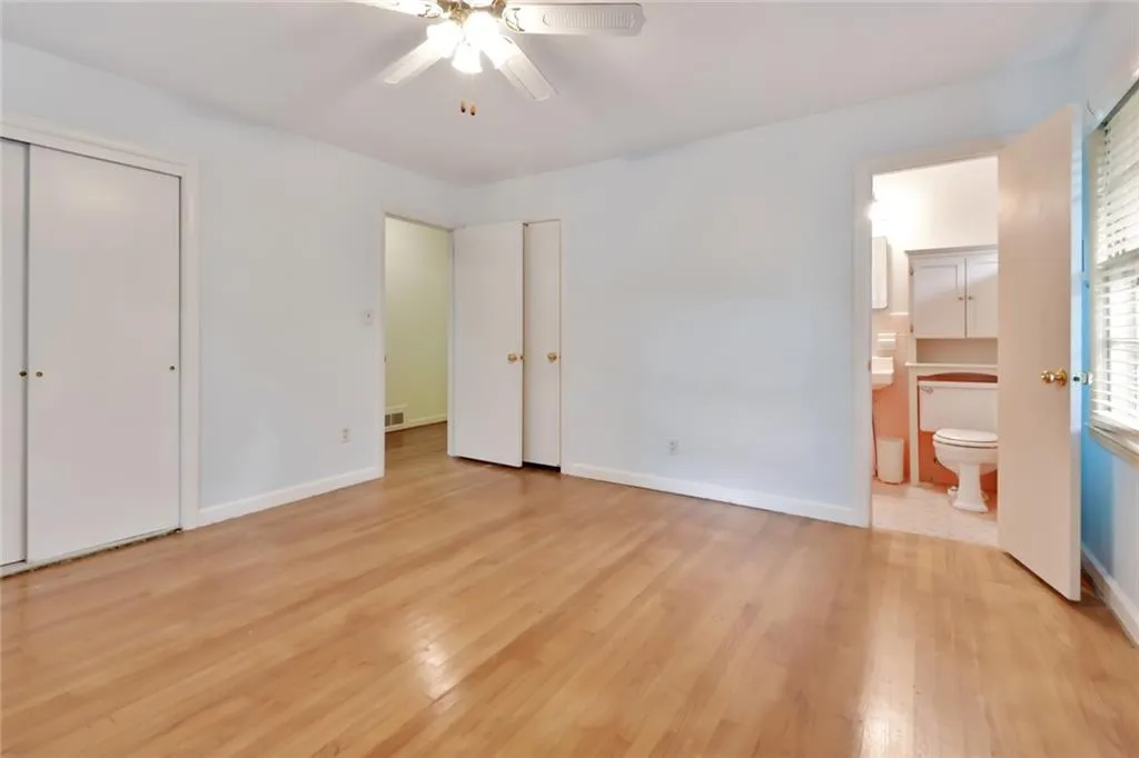 5558 Sherrell Drive, Sandy Springs, Georgia 30342, 3 Bedrooms Bedrooms, ,2 BathroomsBathrooms,Residential,Sold,5558 Sherrell Drive,6908629 5558 Sherrell Drive, Sandy Springs, Georgia 30342, 3 Bedrooms Bedrooms, ,2 BathroomsBathrooms,Residential,Sold,5558 Sherrell Drive,6908629