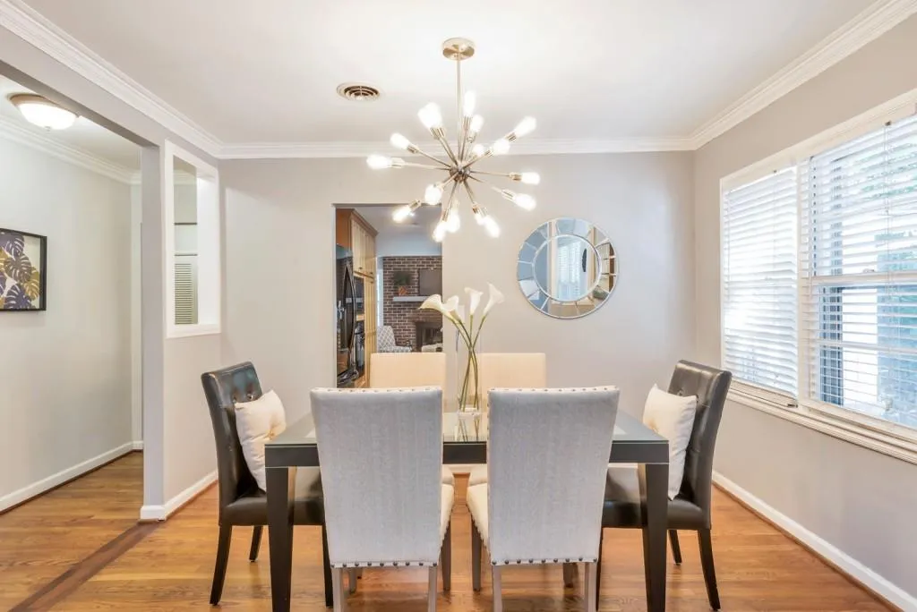 6721 Castleton Drive, Sandy Springs, Georgia 30328, 4 Bedrooms Bedrooms, ,3 BathroomsBathrooms,Residential,Sold,6721 Castleton Drive,5927716