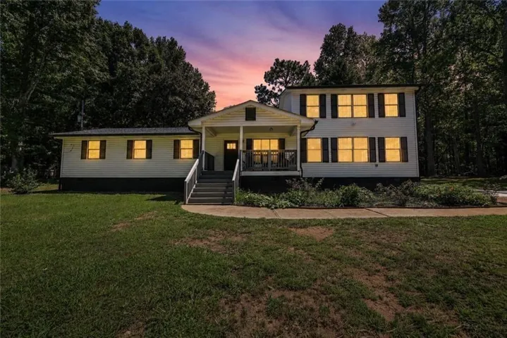 727 Tanners Bridge Circle, Bethlehem, Georgia 30620
