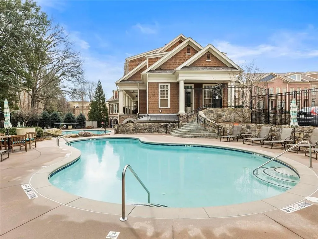 200 River Vista Drive Unit 530, Atlanta, Georgia 30339, 2 Bedrooms Bedrooms, ,2 BathroomsBathrooms,Residential,Sold,200 River Vista Drive Unit 530,7188480