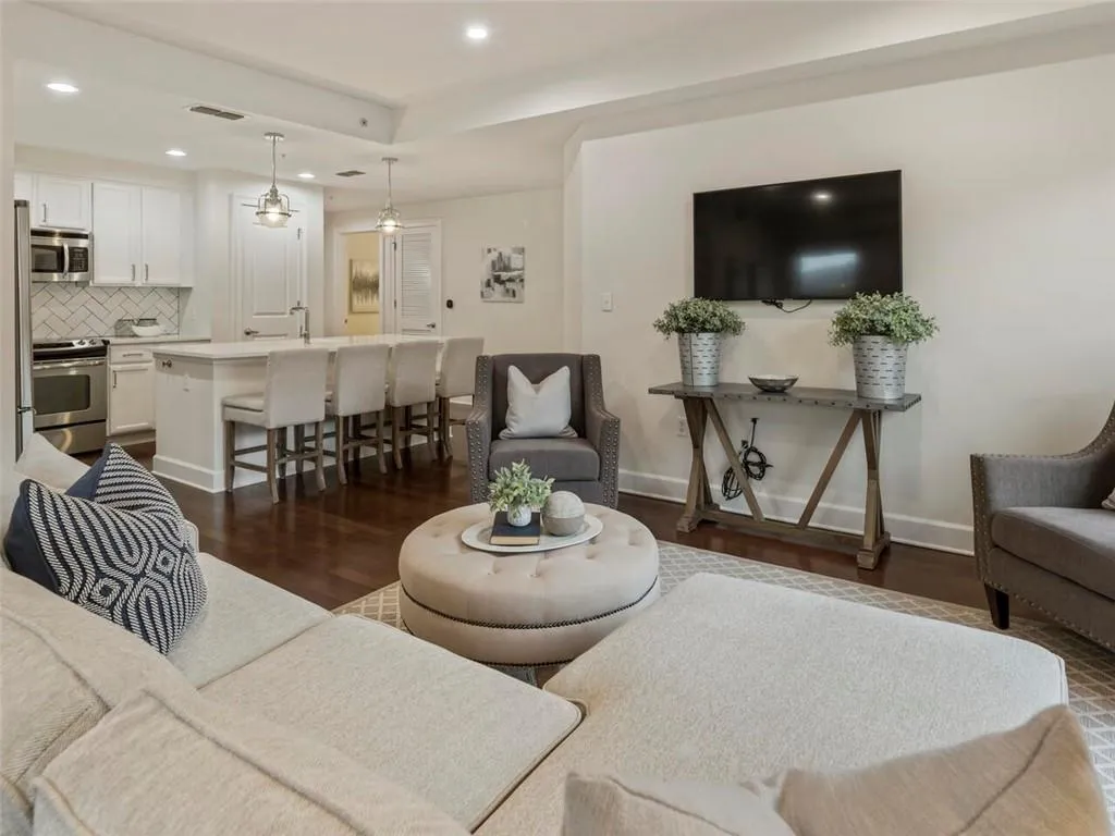 200 River Vista Drive Unit 530, Atlanta, Georgia 30339, 2 Bedrooms Bedrooms, ,2 BathroomsBathrooms,Residential,Sold,200 River Vista Drive Unit 530,7188480