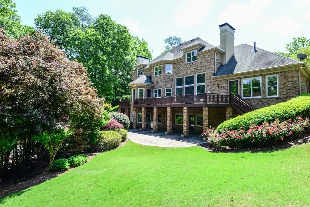 5230 Riverview Road Nw, Atlanta, Georgia 30327, 5 Bedrooms Bedrooms, ,7 BathroomsBathrooms,Residential,Sold,5230 Riverview Road Nw,5806060