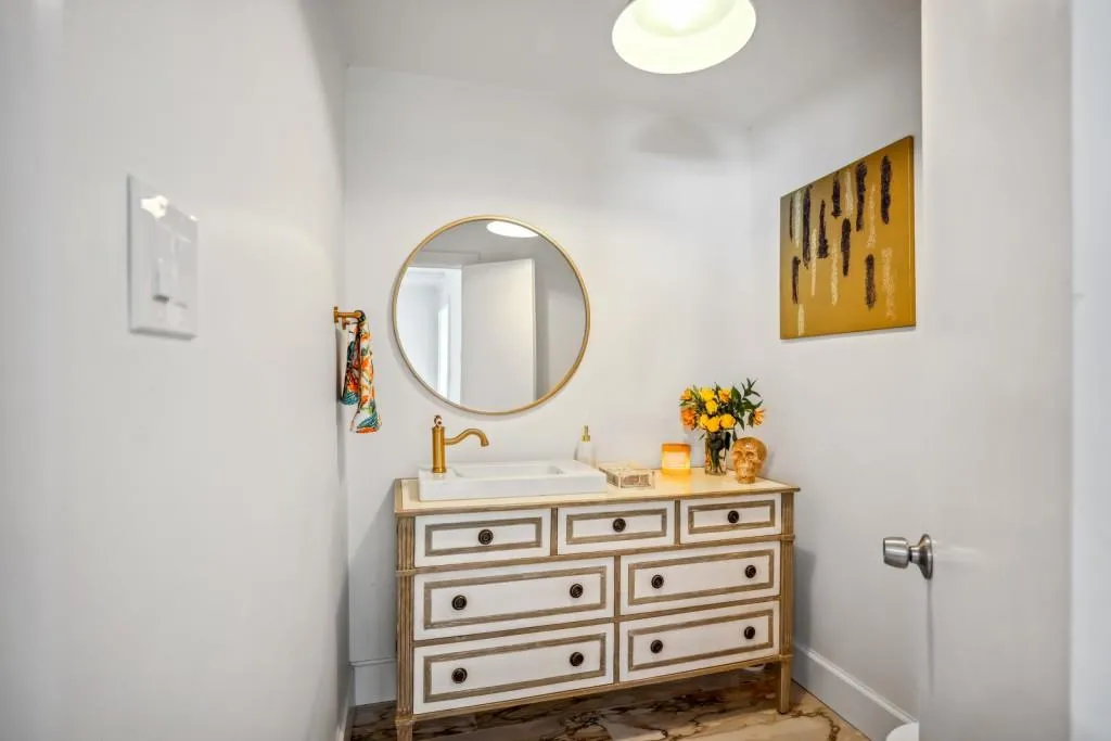 1540 Chevron Drive, Atlanta, Georgia 30350, 6 Bedrooms Bedrooms, ,4 BathroomsBathrooms,Residential,Sold,1540 Chevron Drive,7105026