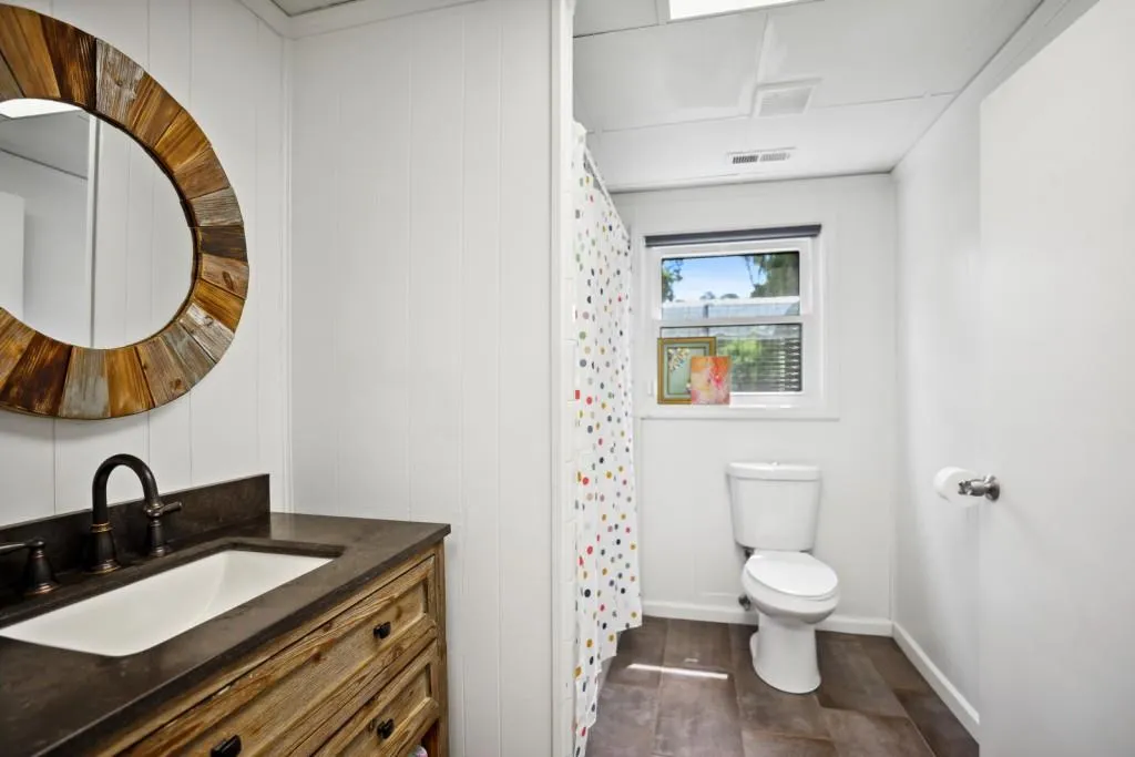 1540 Chevron Drive, Atlanta, Georgia 30350, 6 Bedrooms Bedrooms, ,4 BathroomsBathrooms,Residential,Sold,1540 Chevron Drive,7105026