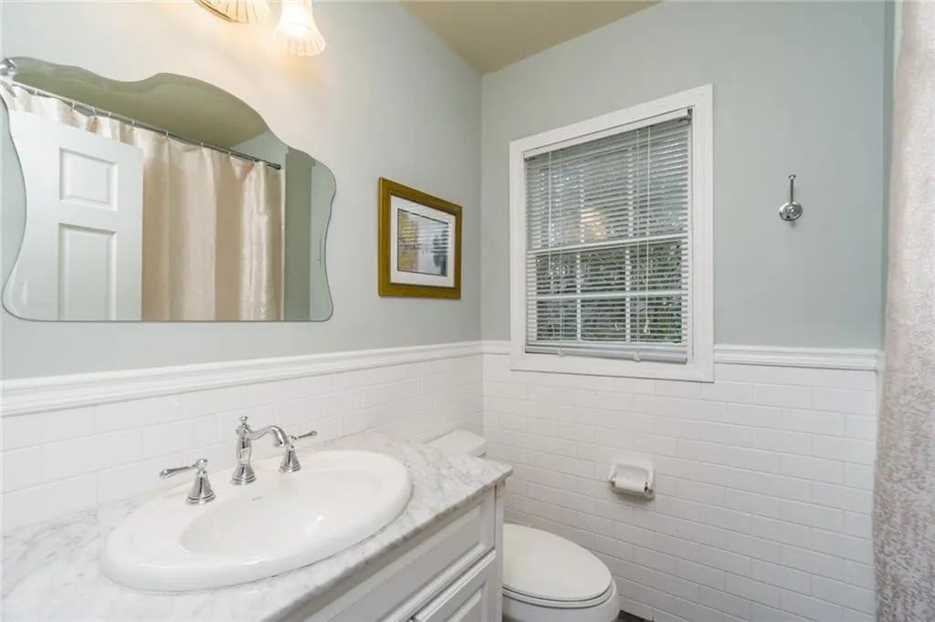 1040 Mountain Creek Trail, Sandy Springs, Georgia 30328, 4 Bedrooms Bedrooms, ,3 BathroomsBathrooms,Residential,Sold,1040 Mountain Creek Trail,6851371